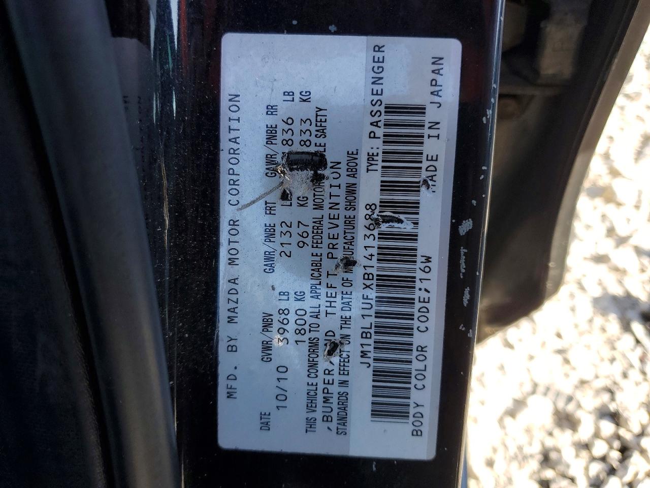 2011 MAZDA 3