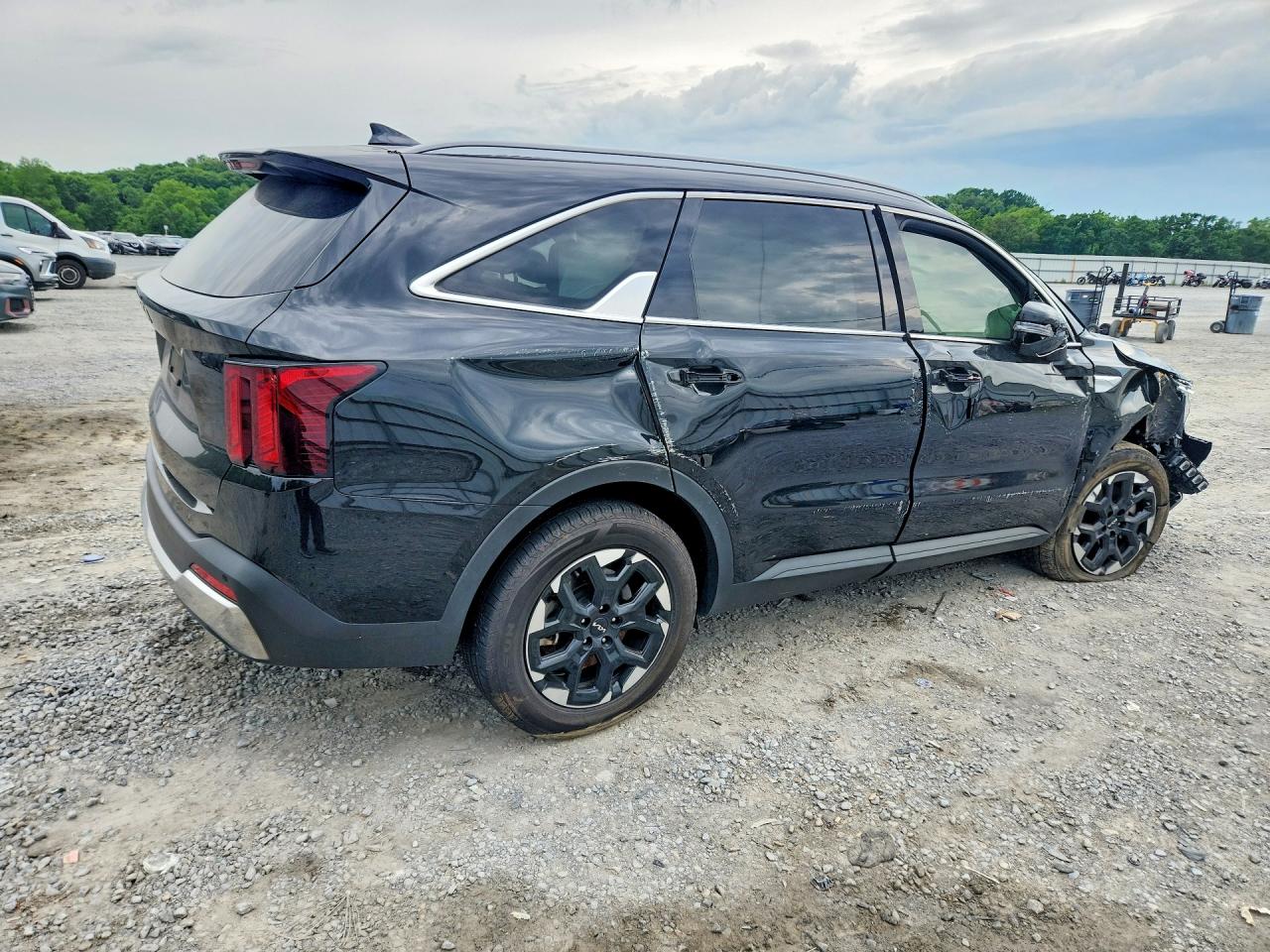 2024 KIA SORENTO