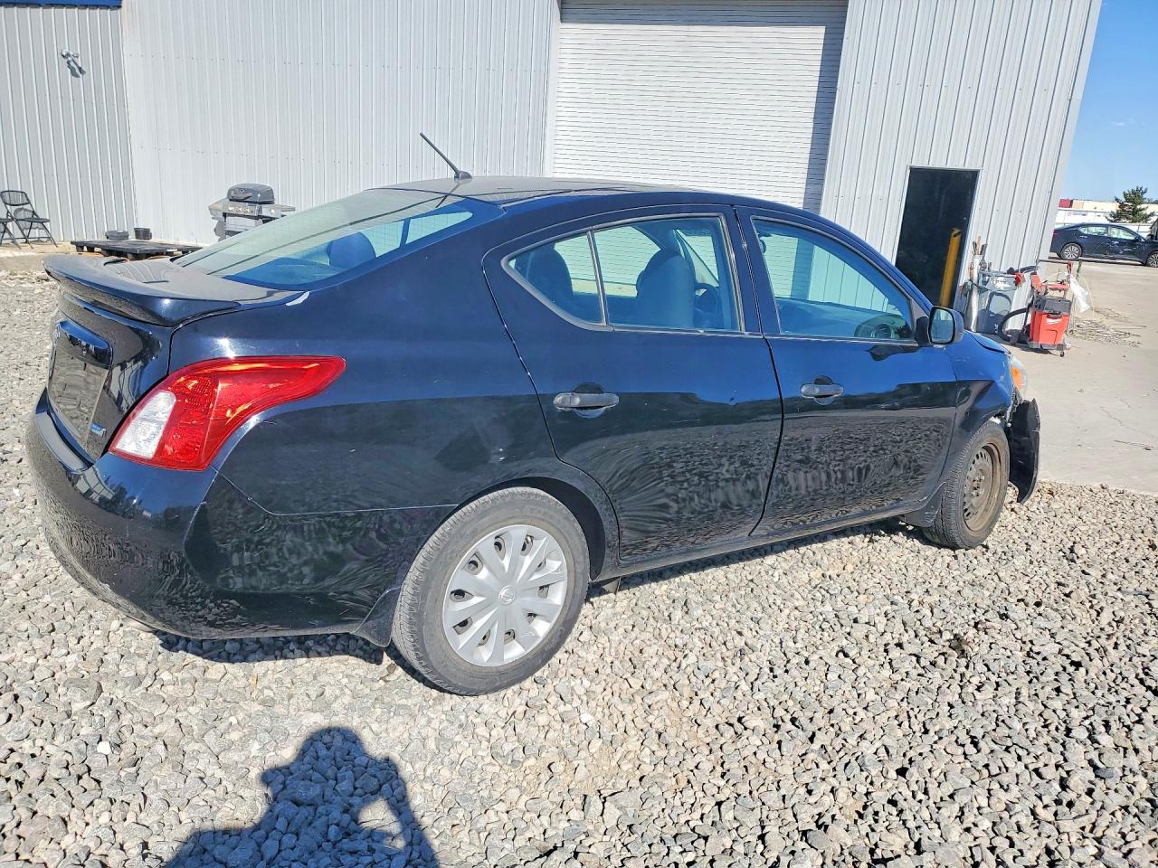 2014 NISSAN VERSA
