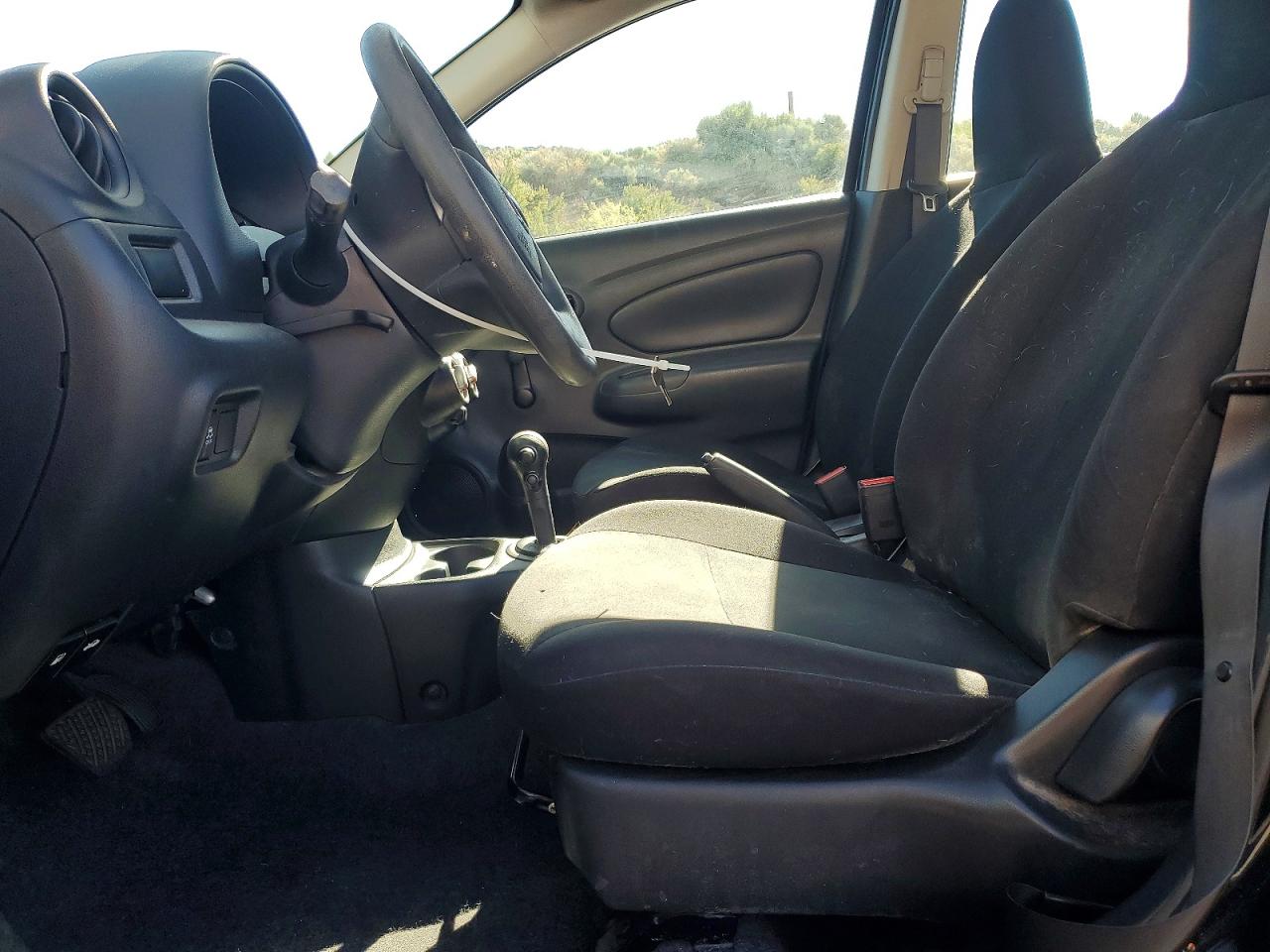 2014 NISSAN VERSA