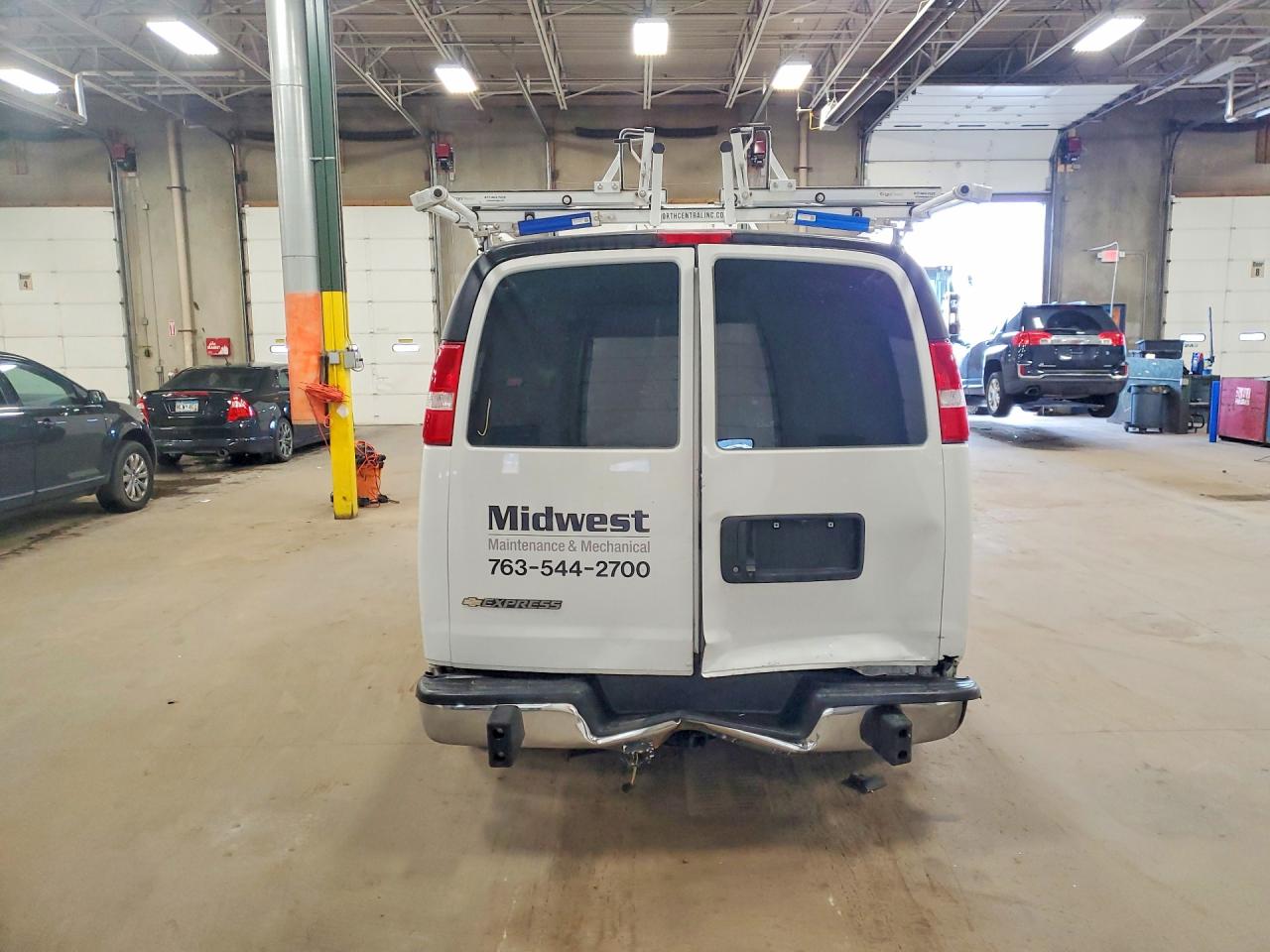 2019 CHEVROLET EXPRESS
