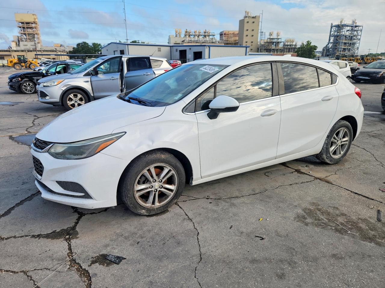 2017 CHEVROLET CRUZE