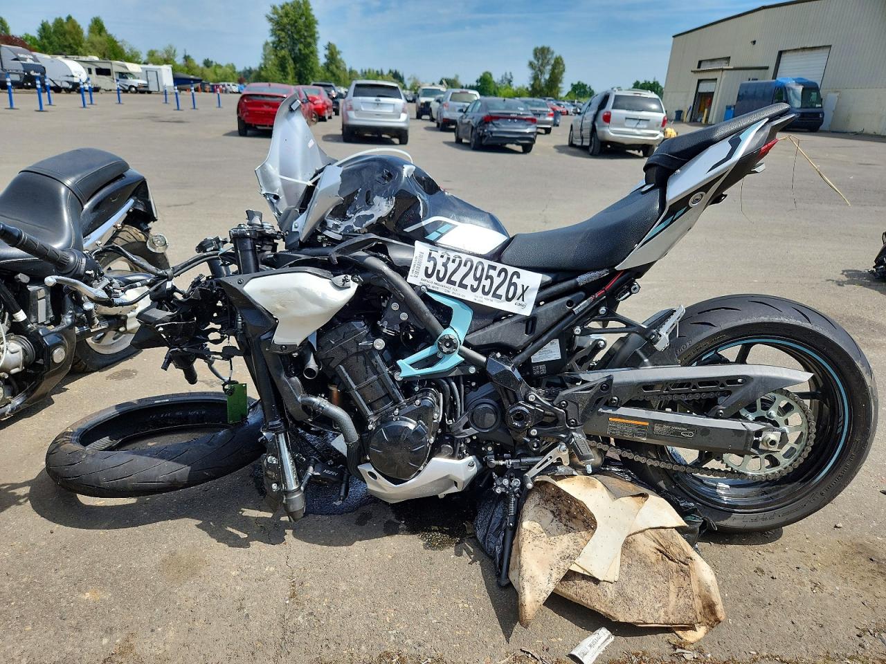 2025 KAWASAKI Z/ZR 1000