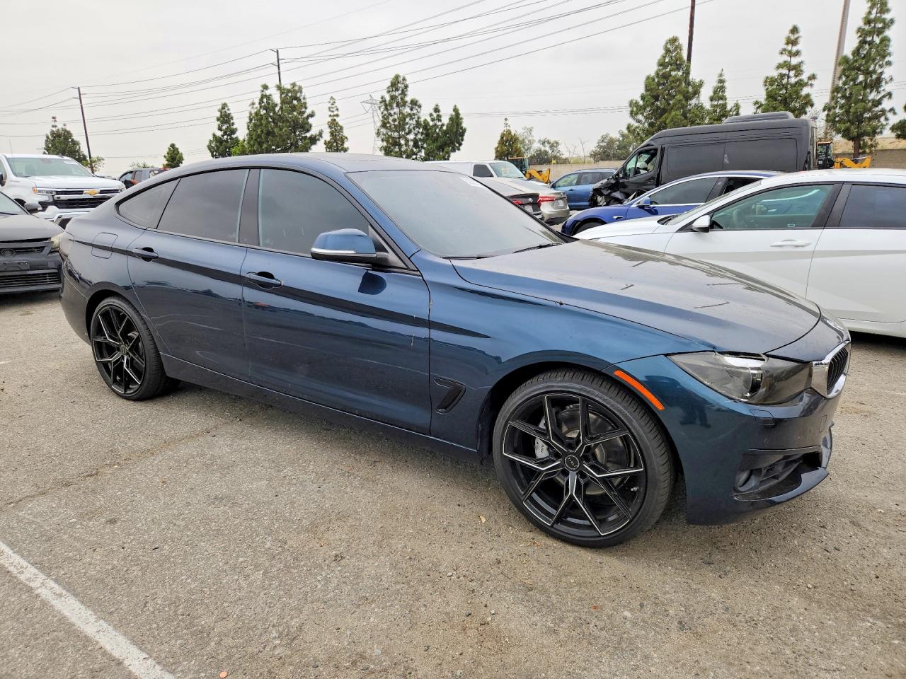 2016 BMW 3 SERIES