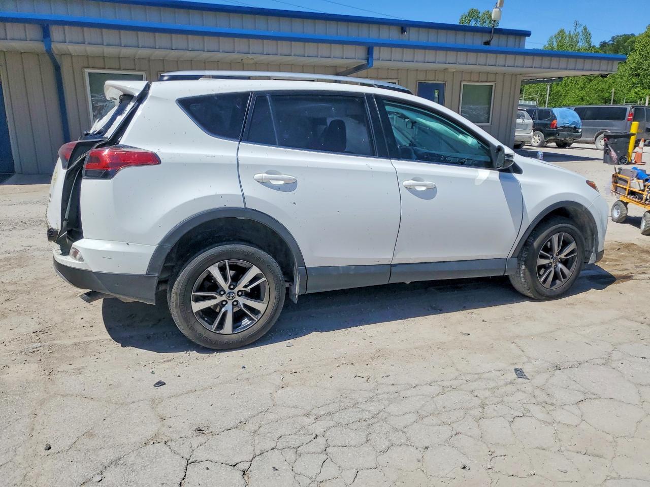 2016 TOYOTA RAV4
