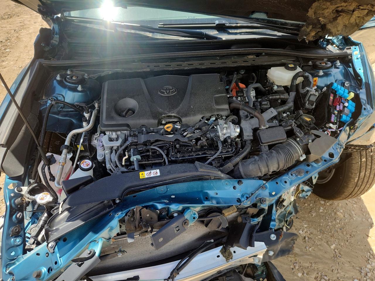 2025 TOYOTA CAMRY