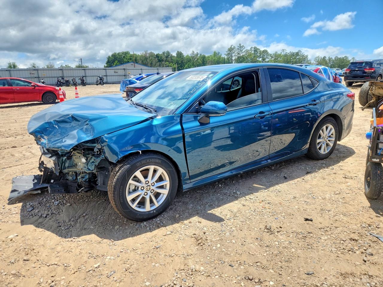 2025 TOYOTA CAMRY