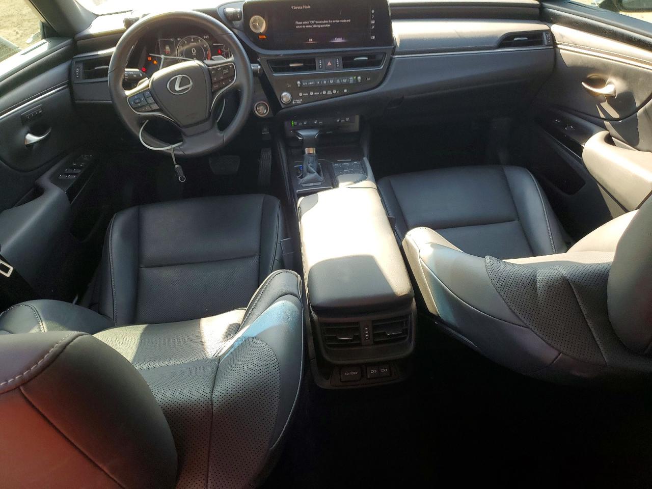 2022 LEXUS ES350