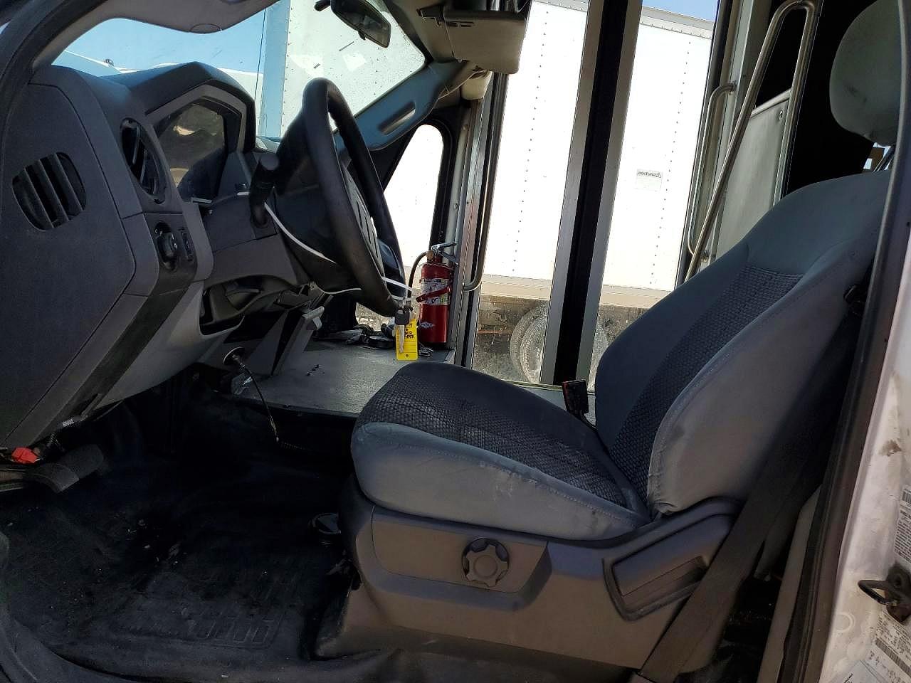 2016 FORD F550