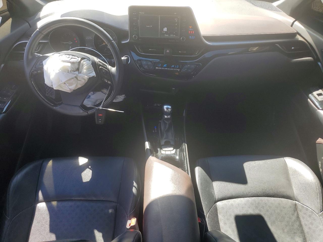 2019 TOYOTA C-HR