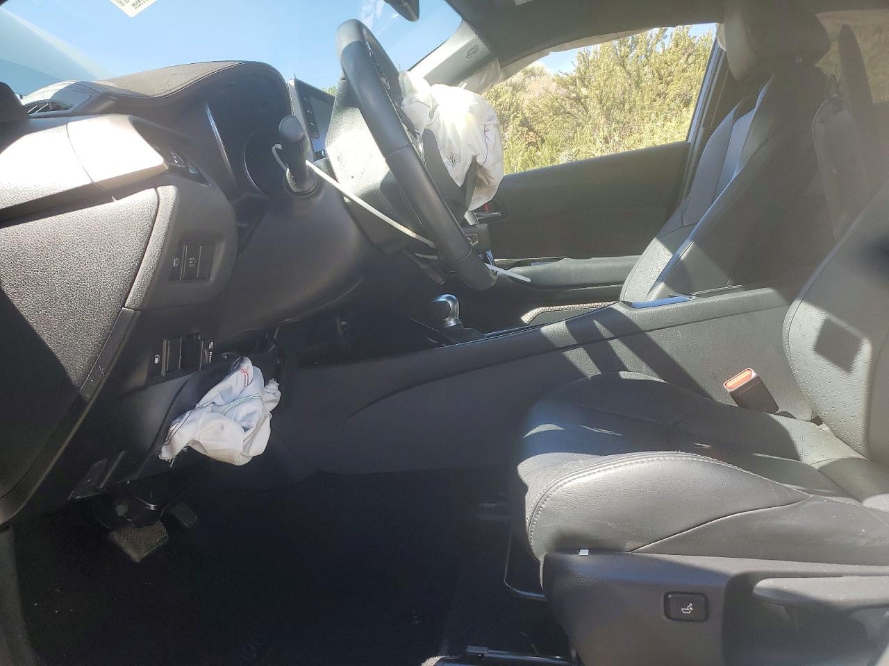 2019 TOYOTA C-HR