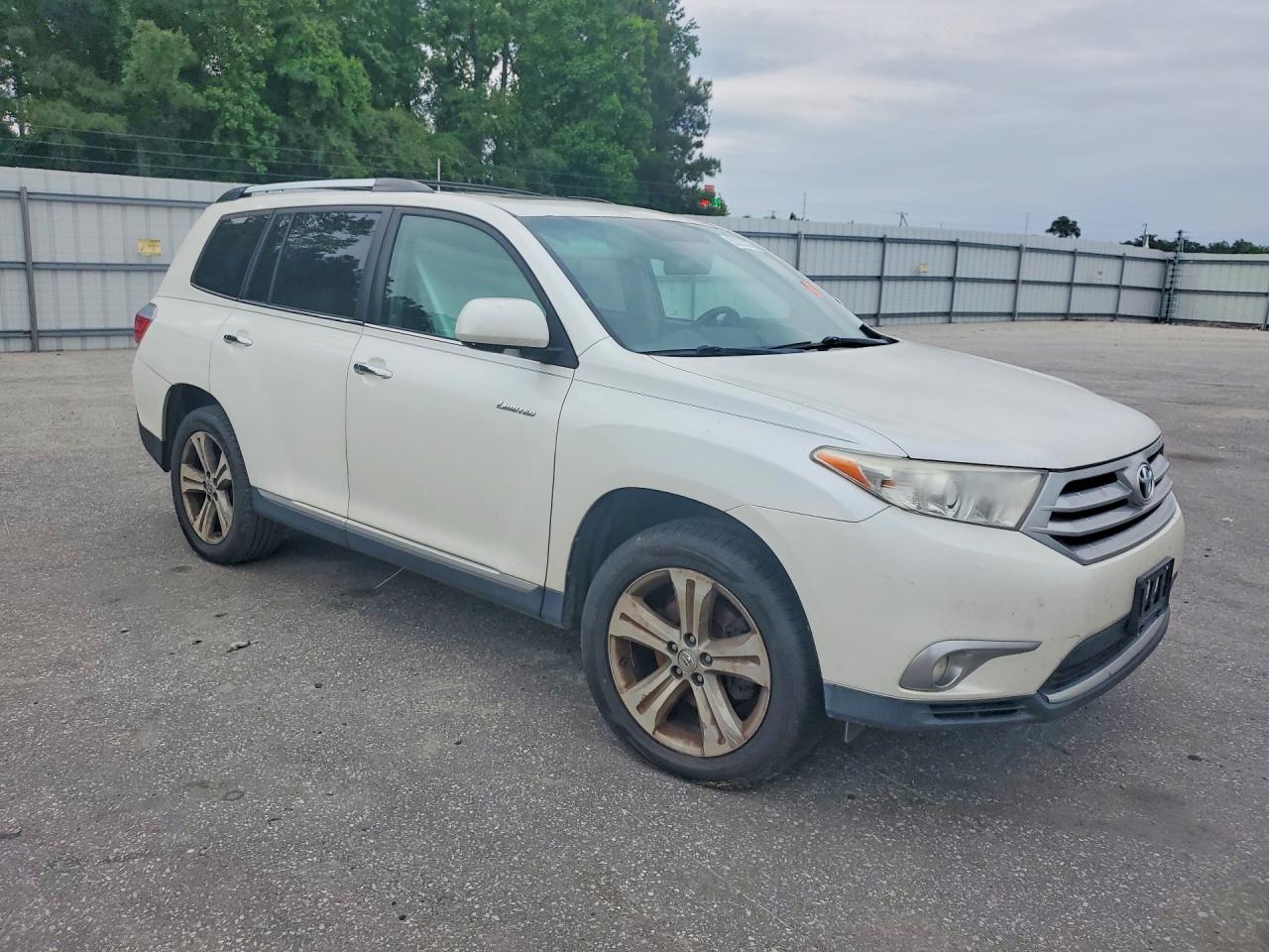 2012 TOYOTA HIGHLANDER