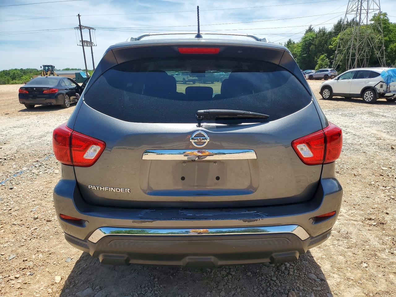 2018 NISSAN PATHFINDER