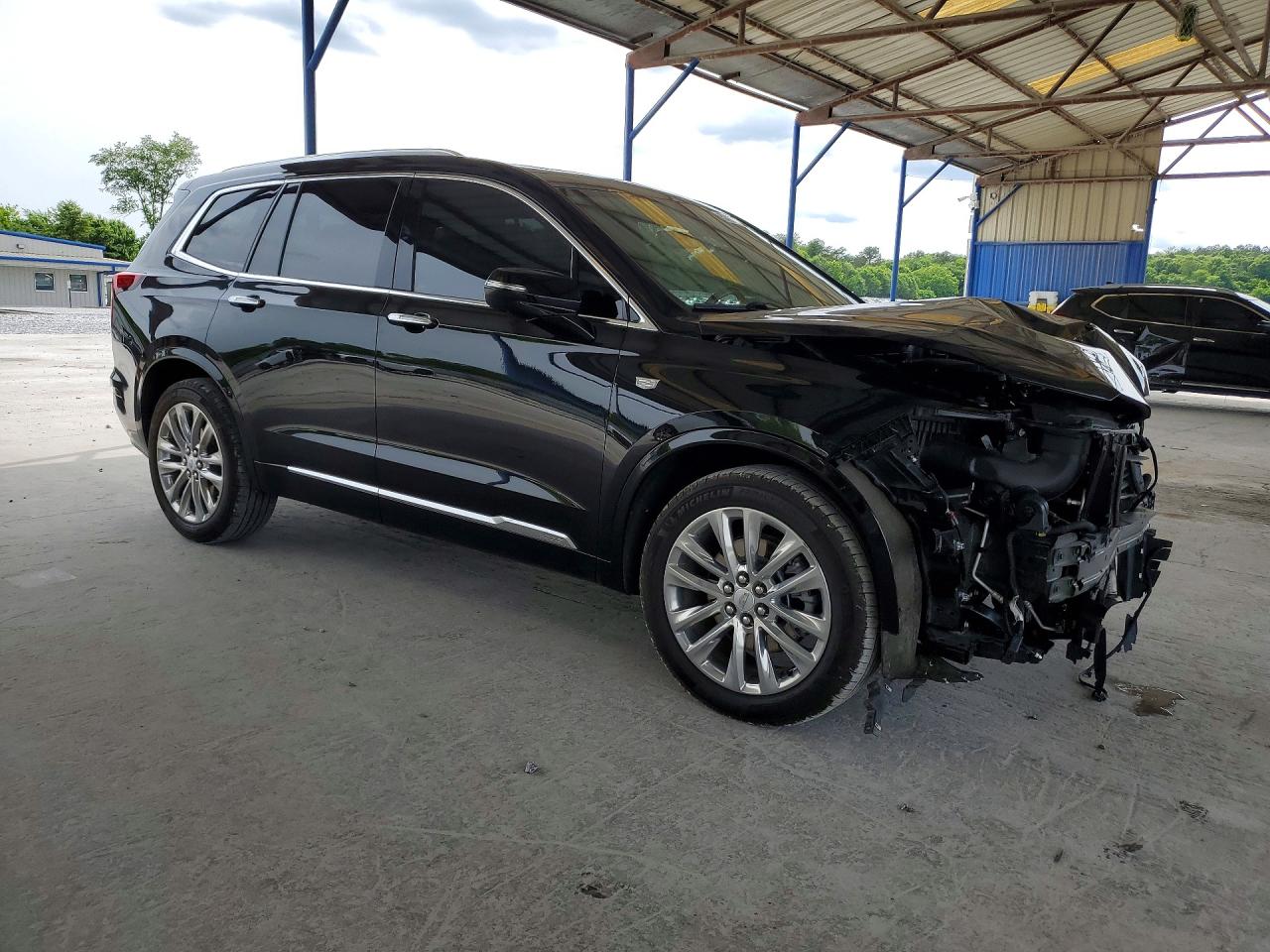 2022 CADILLAC XT6