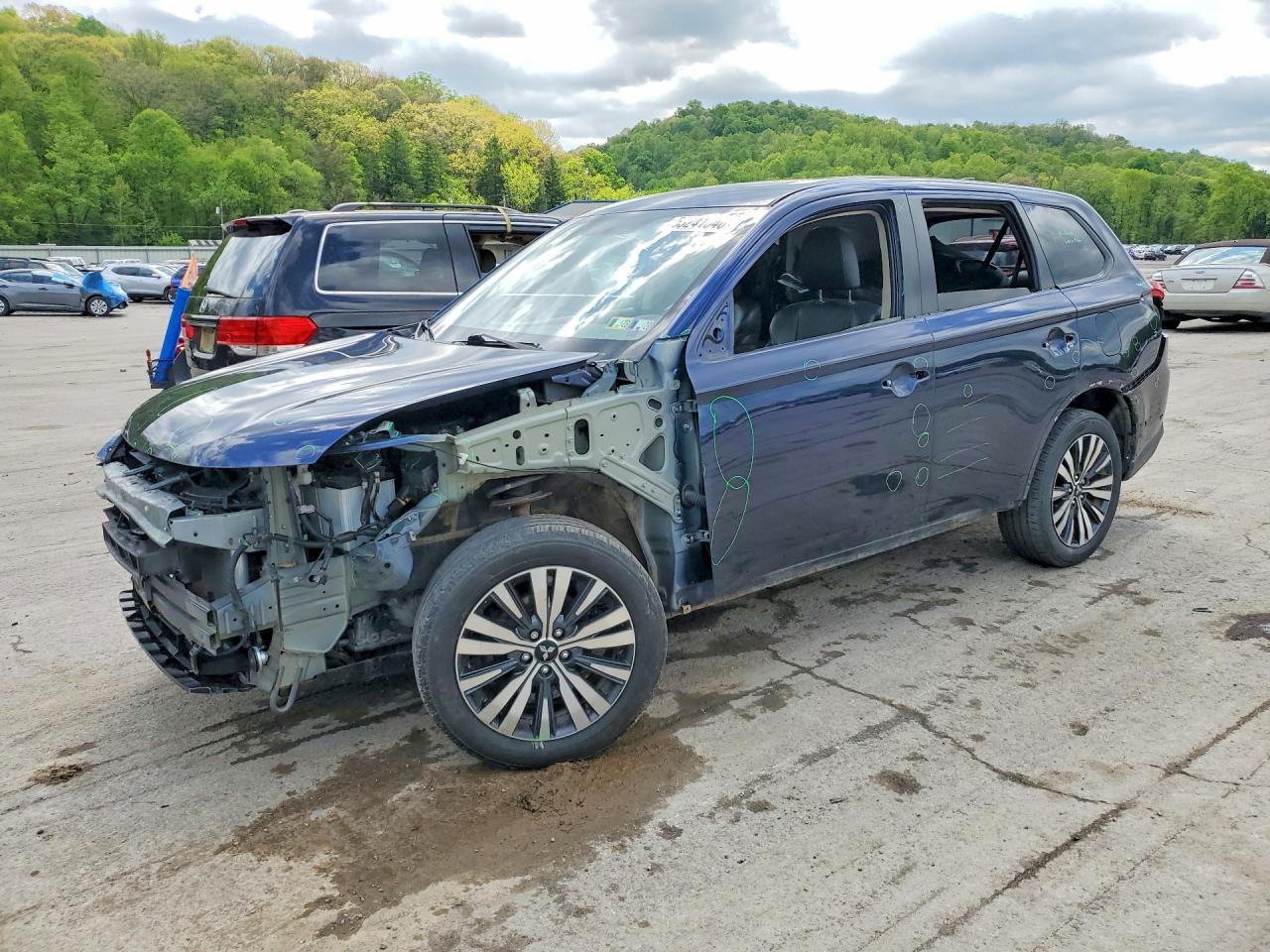 2019 MITSUBISHI OUTLANDER