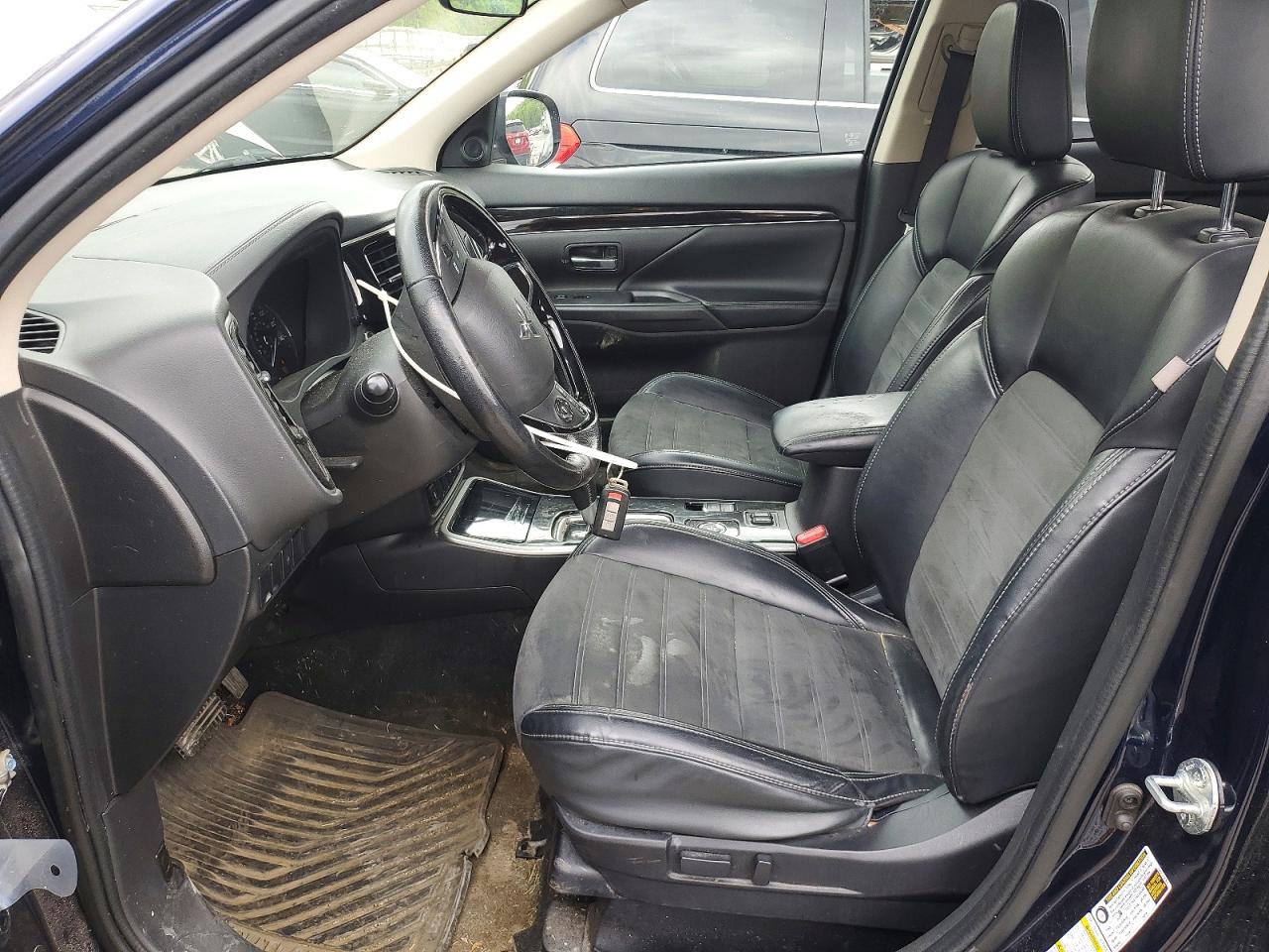 2019 MITSUBISHI OUTLANDER