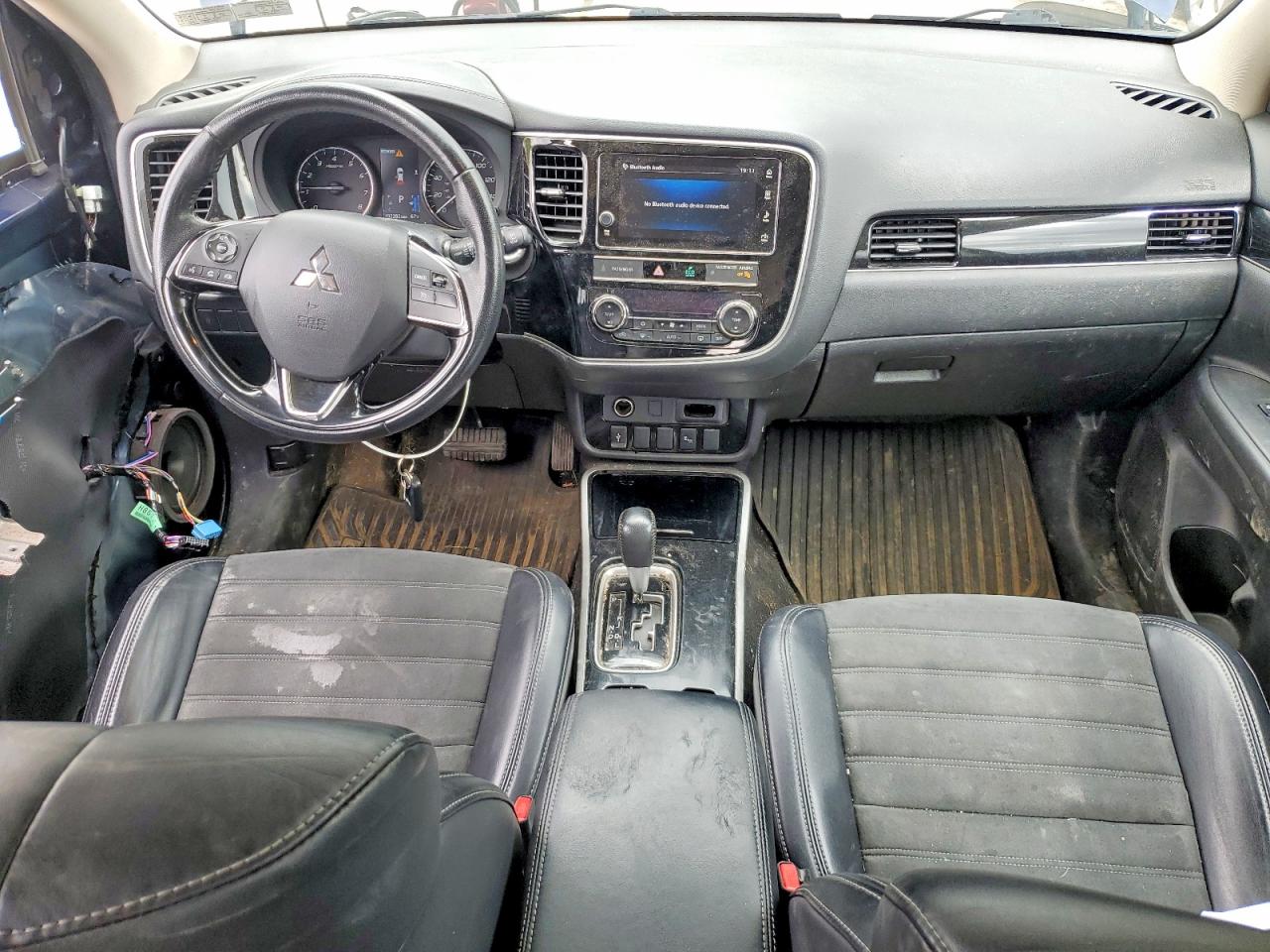 2019 MITSUBISHI OUTLANDER