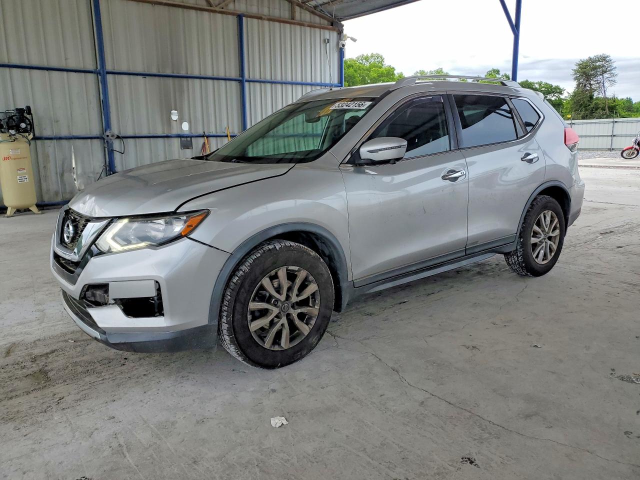 2017 NISSAN ROGUE