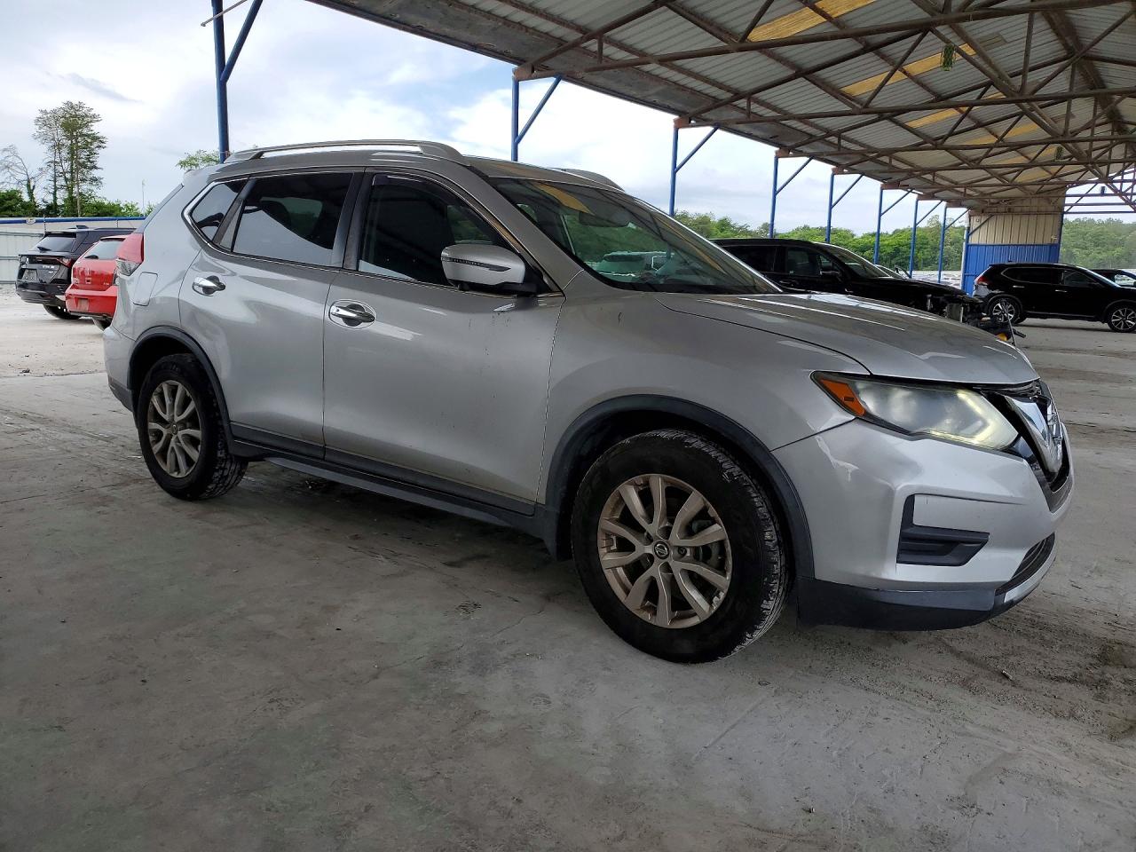 2017 NISSAN ROGUE