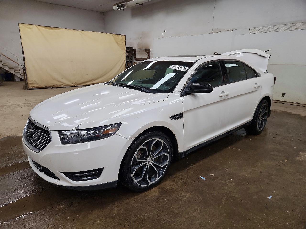 2016 FORD TAURUS