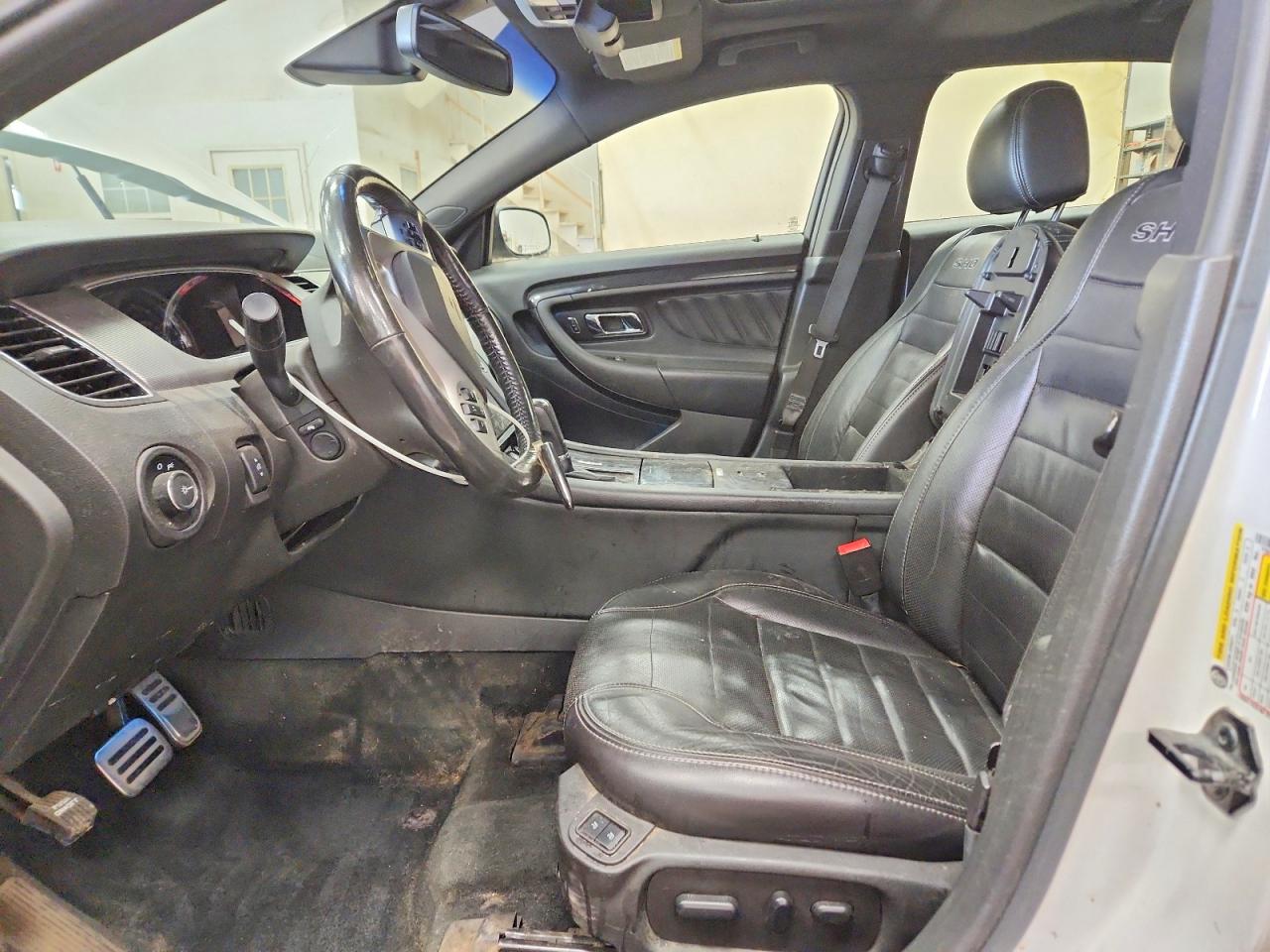 2016 FORD TAURUS