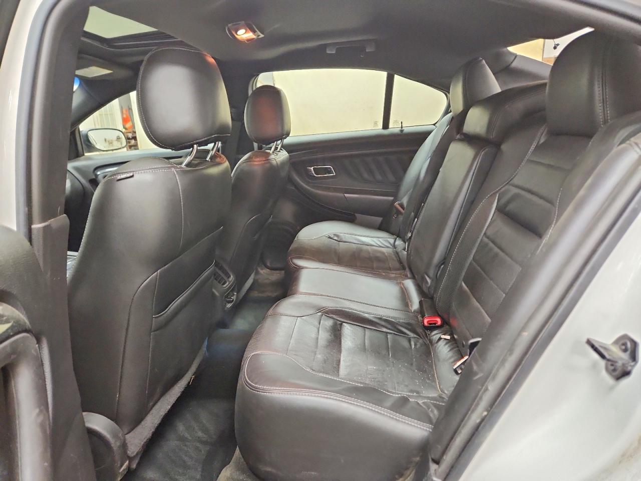 2016 FORD TAURUS