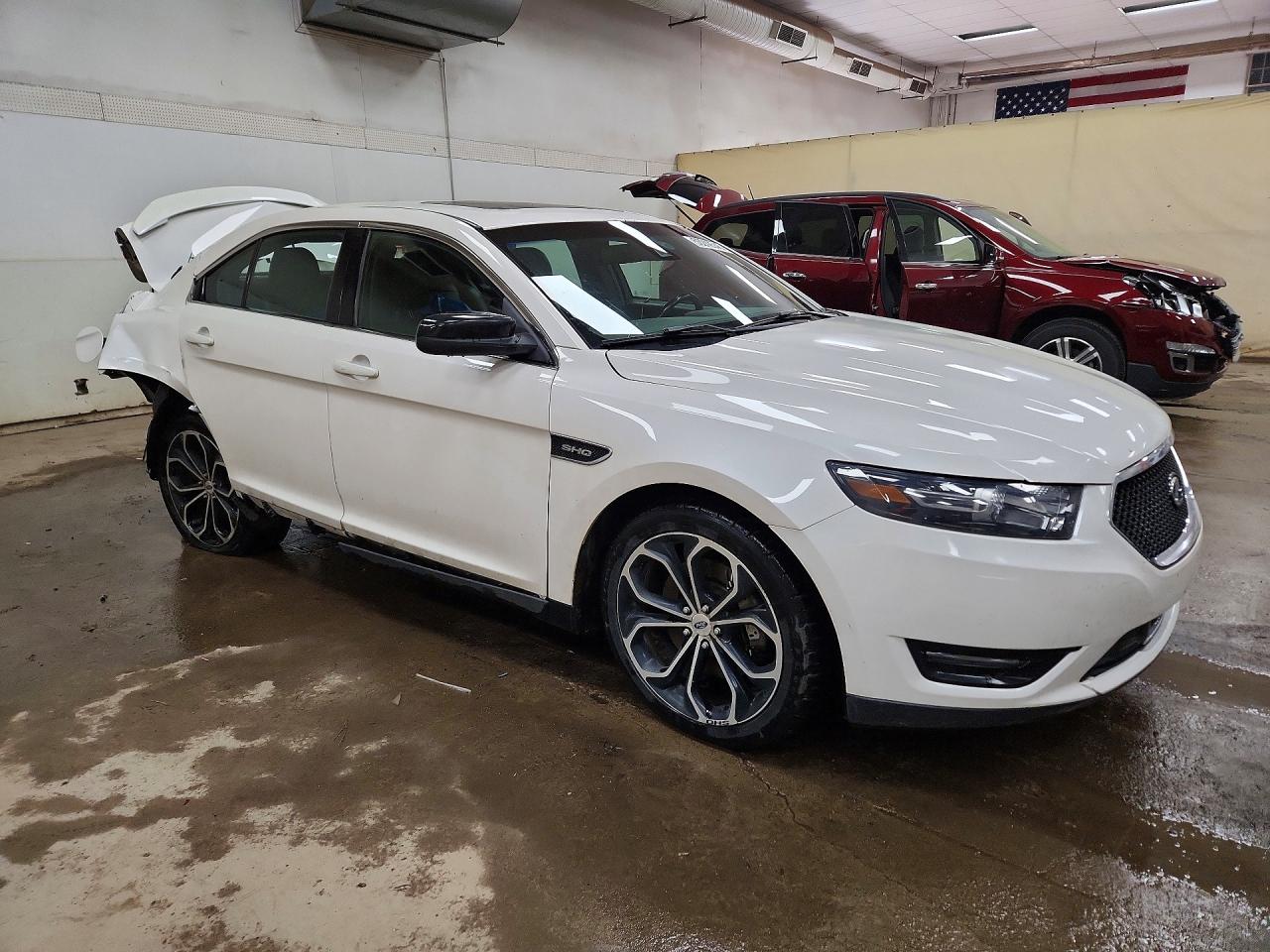2016 FORD TAURUS