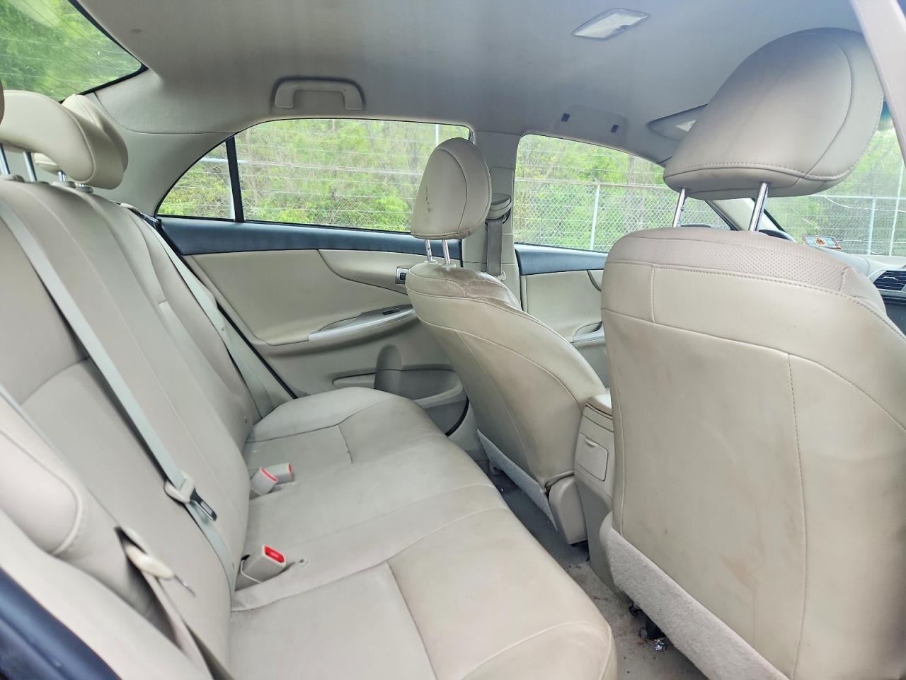 2013 TOYOTA COROLLA