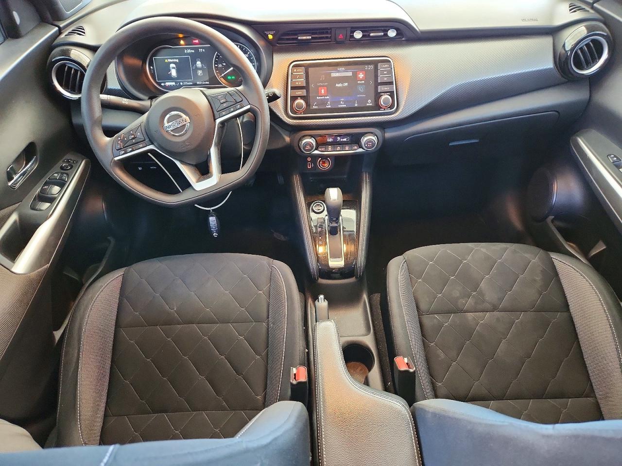 2020 NISSAN KICKS