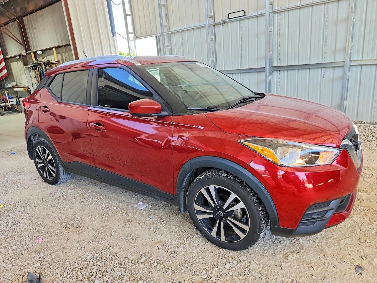 2020 NISSAN KICKS