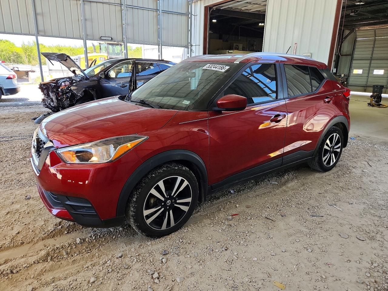 2020 NISSAN KICKS
