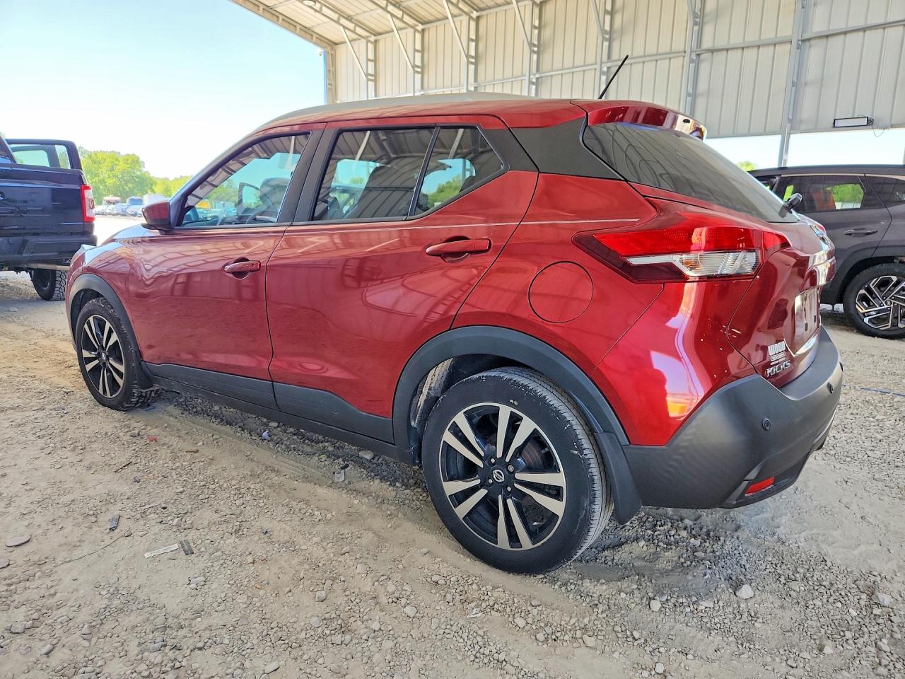 2020 NISSAN KICKS