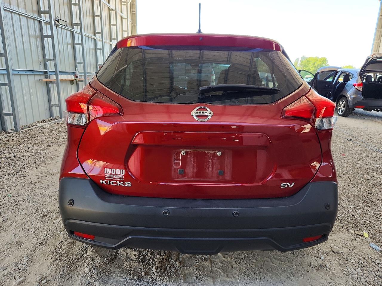 2020 NISSAN KICKS