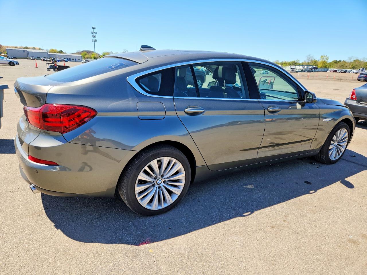 2016 BMW 5 SERIES