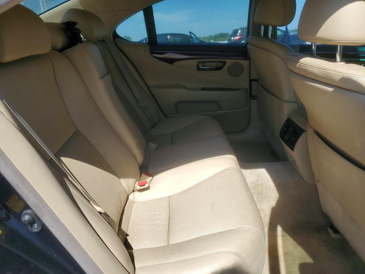 2007 LEXUS LS460