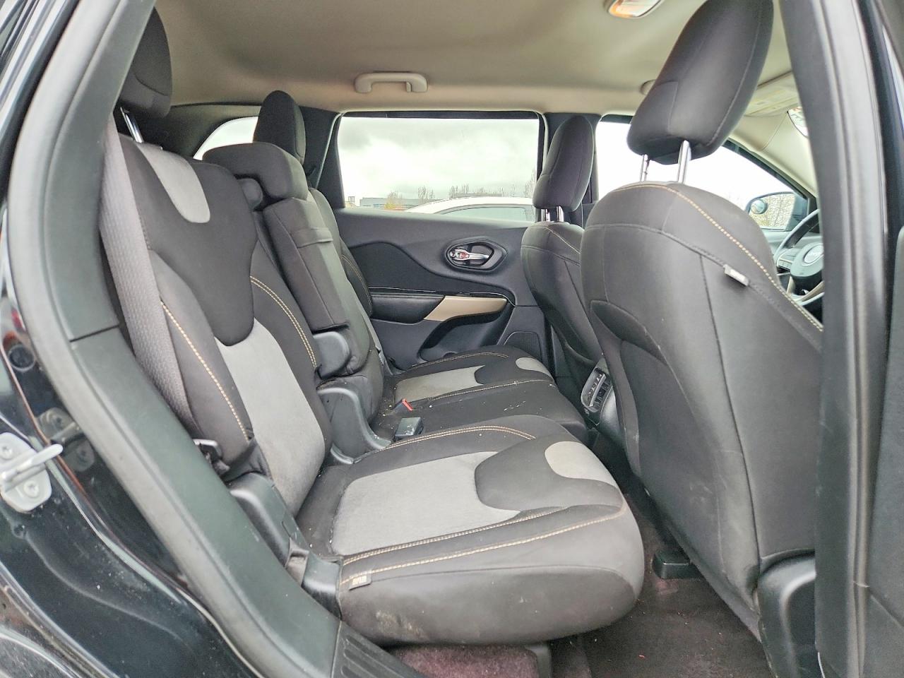 2018 JEEP CHEROKEE