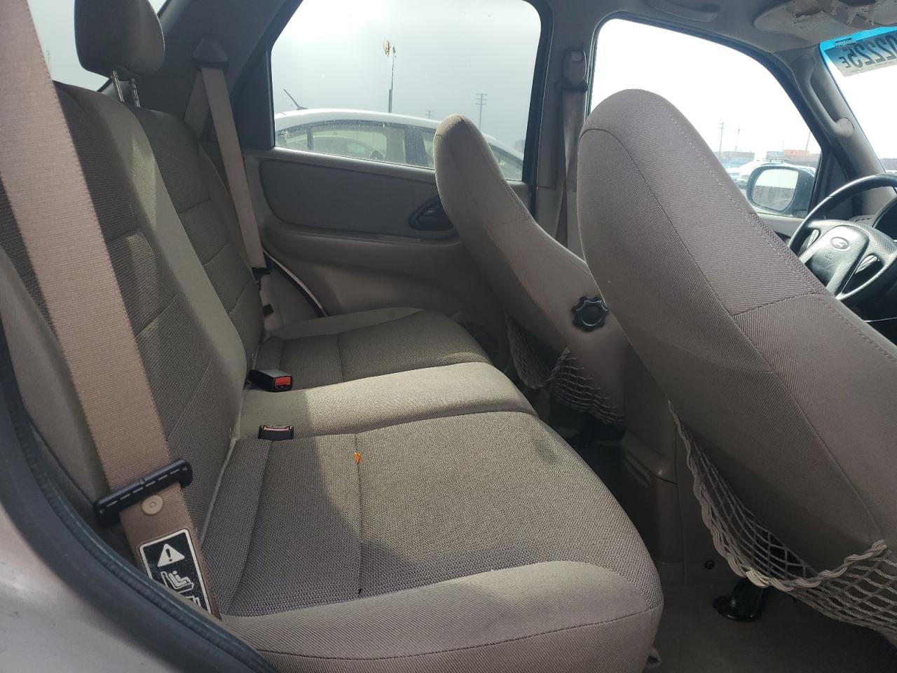 2001 FORD ESCAPE