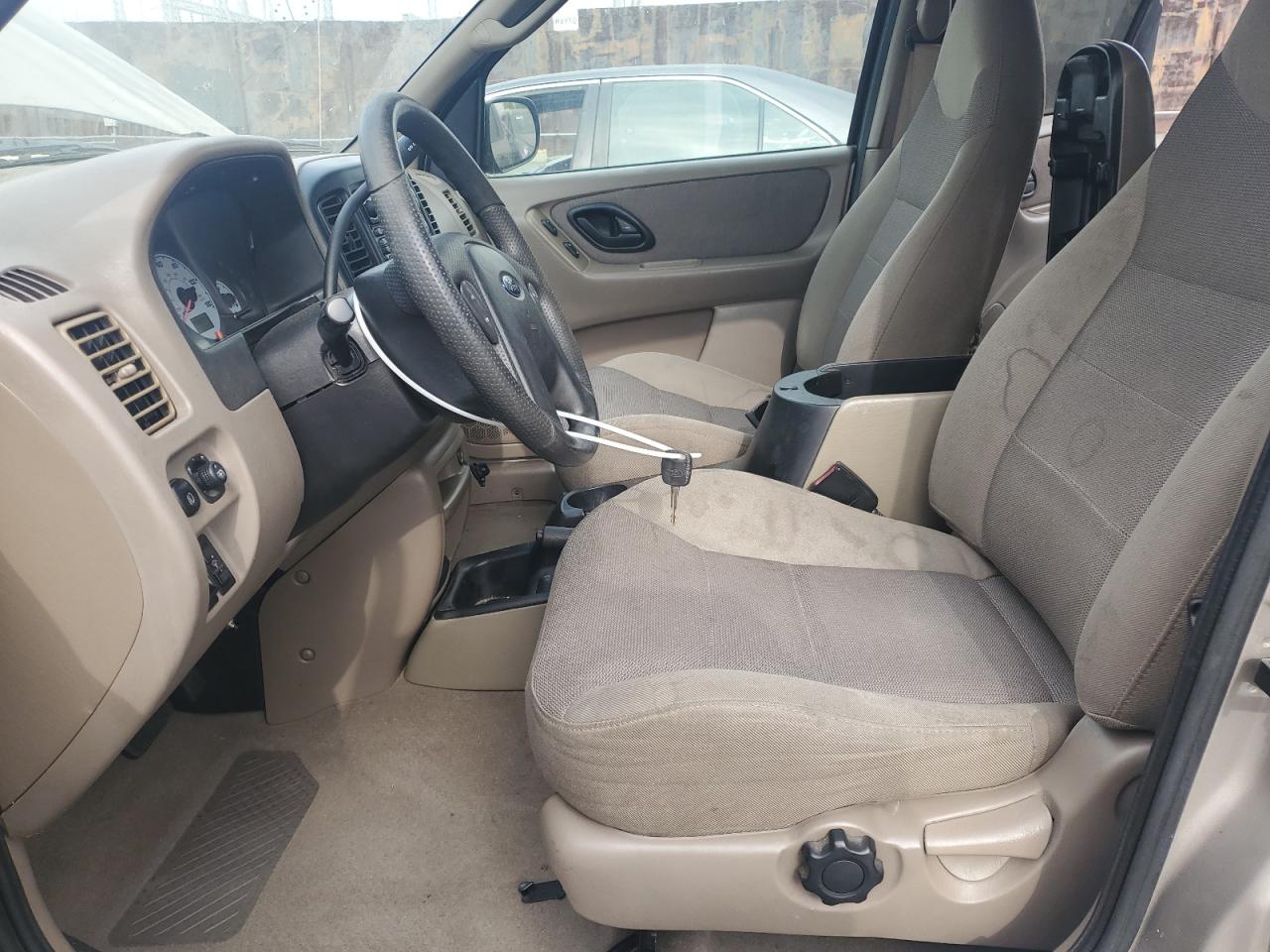 2001 FORD ESCAPE