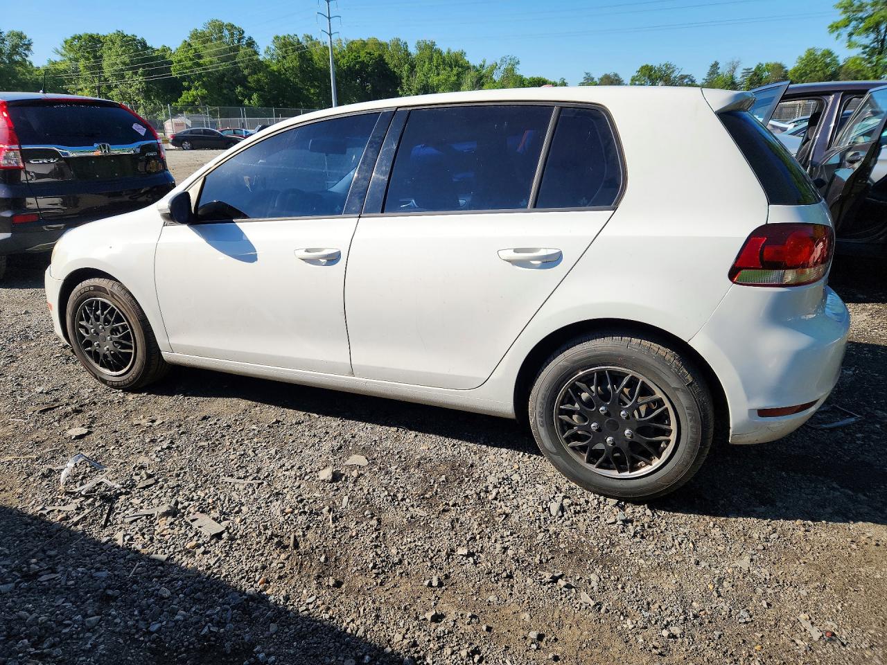 2010 VOLKSWAGEN GOLF