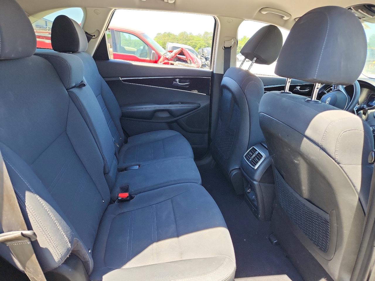 2019 KIA SORENTO