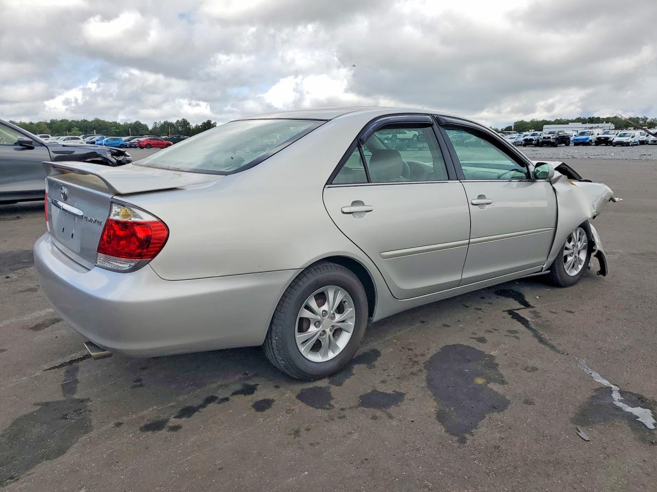 2005 TOYOTA CAMRY