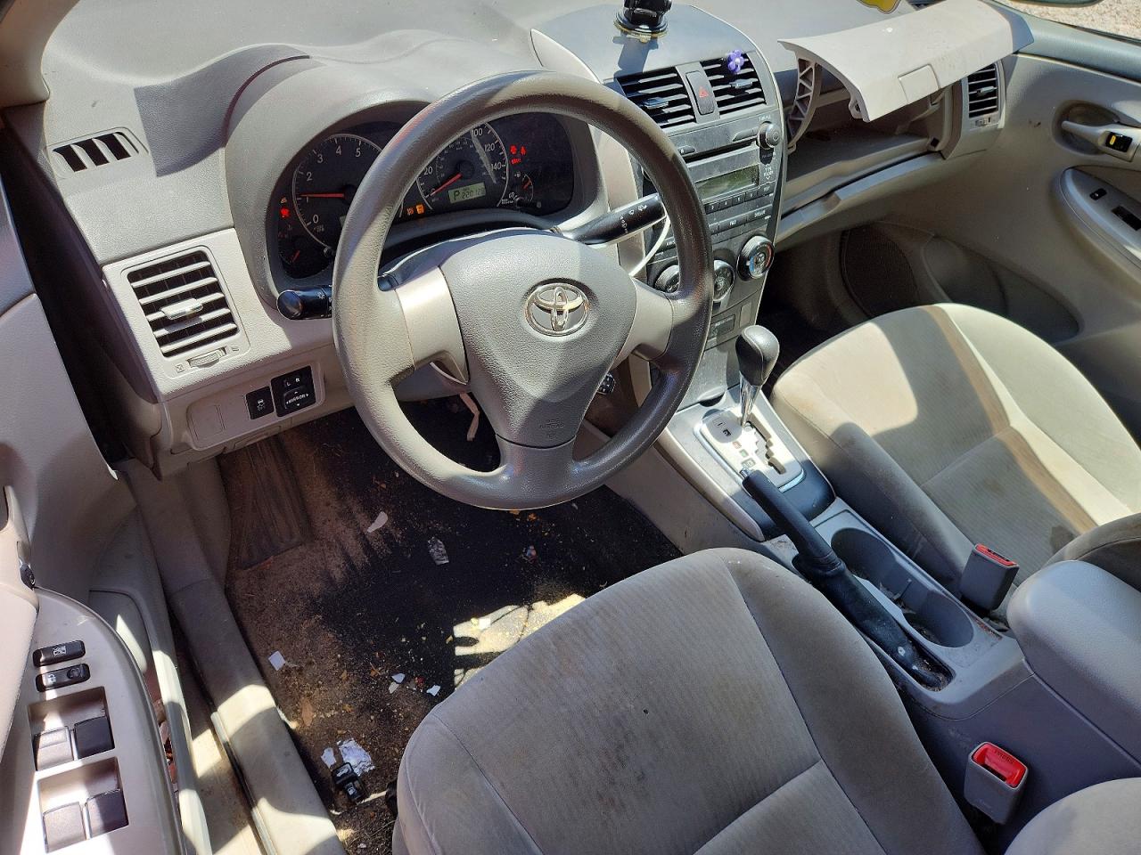 2010 TOYOTA COROLLA