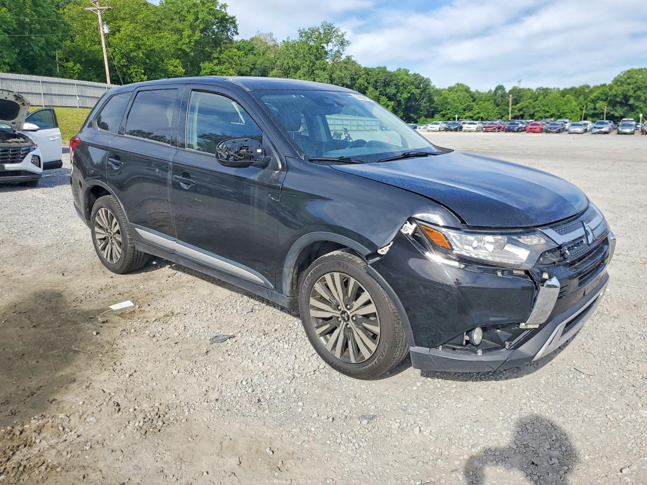 2020 MITSUBISHI OUTLANDER