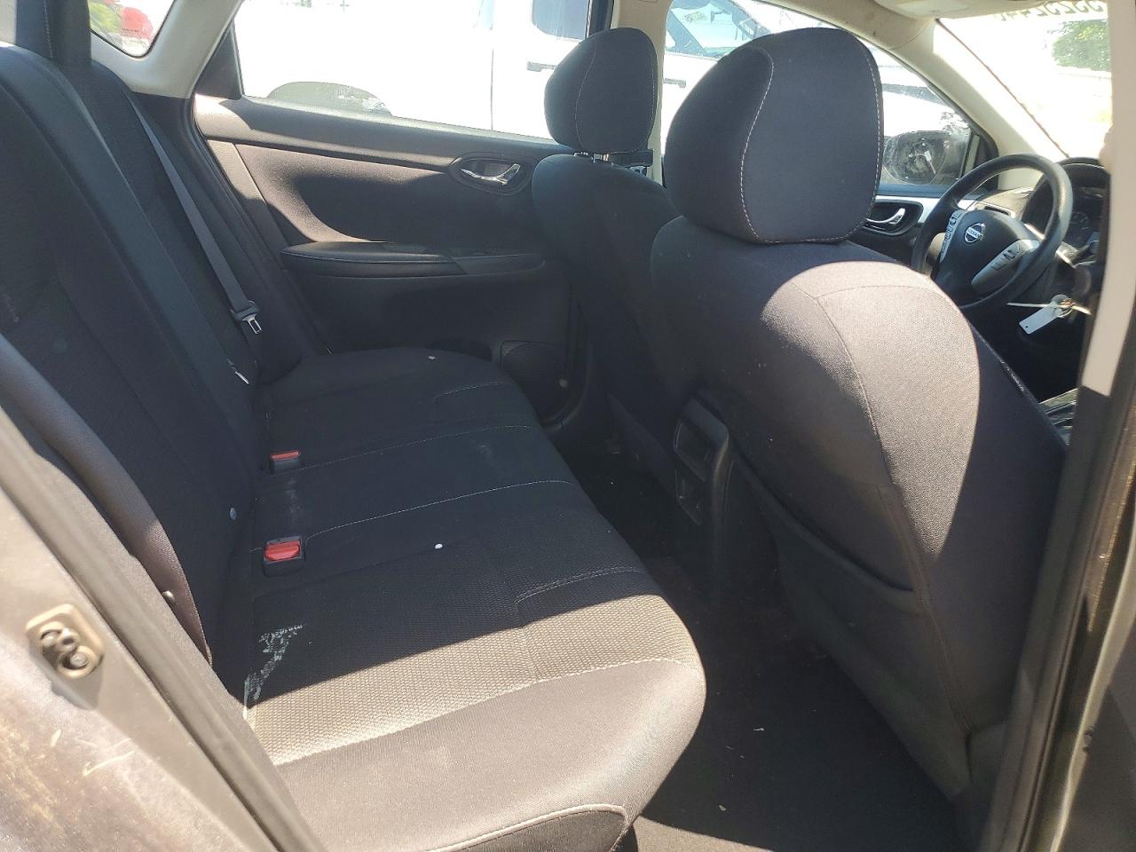 2016 NISSAN SENTRA