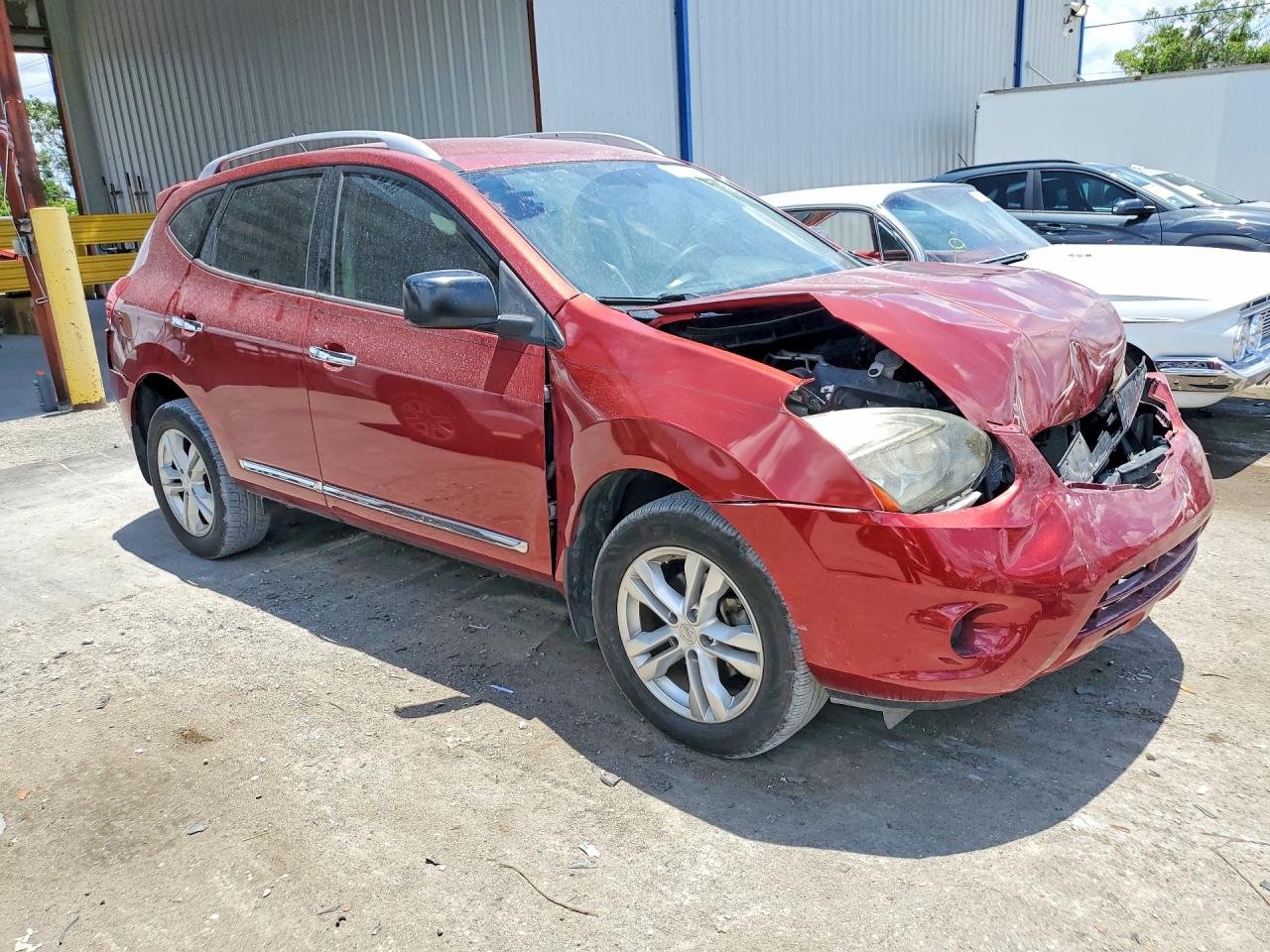 2015 NISSAN ROGUE