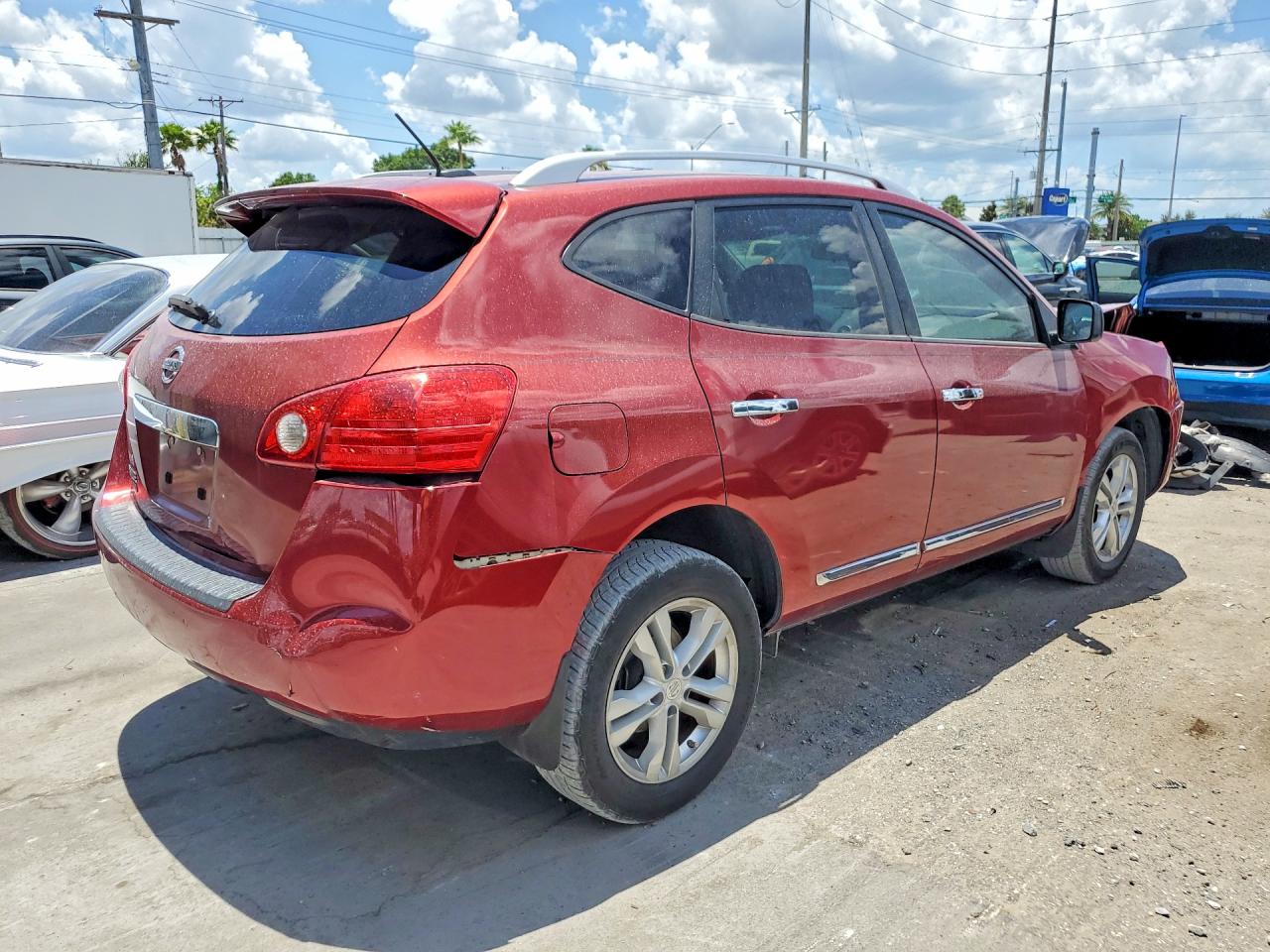 2015 NISSAN ROGUE