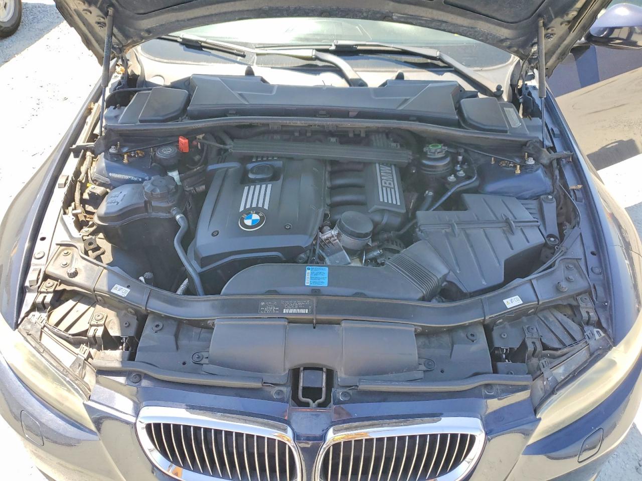 2010 BMW 3 SERIES