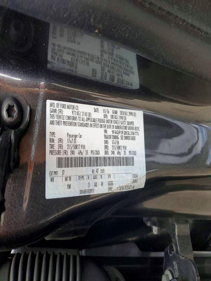 2016 FORD FOCUS