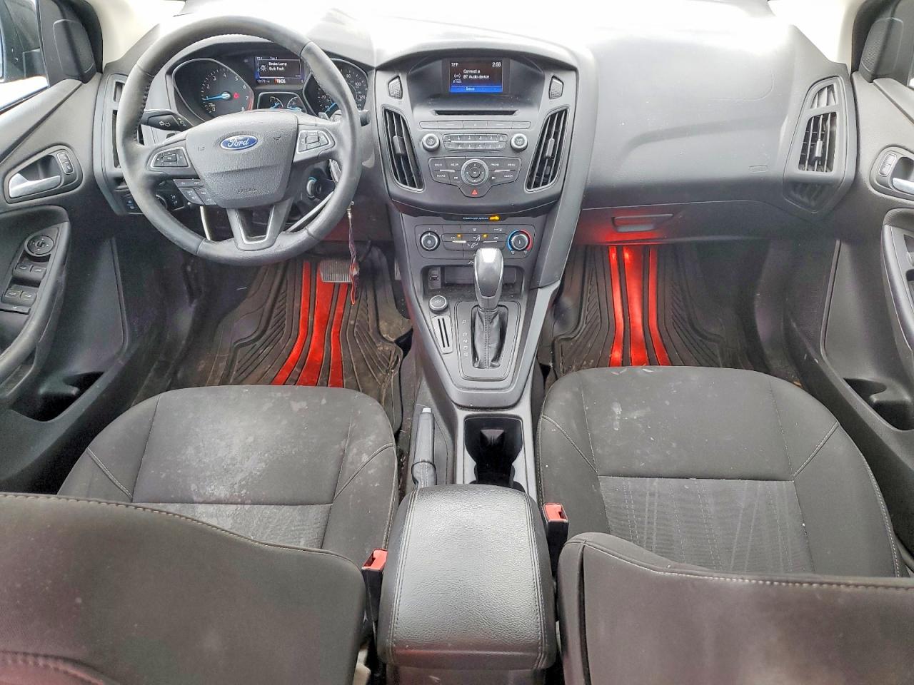 2016 FORD FOCUS
