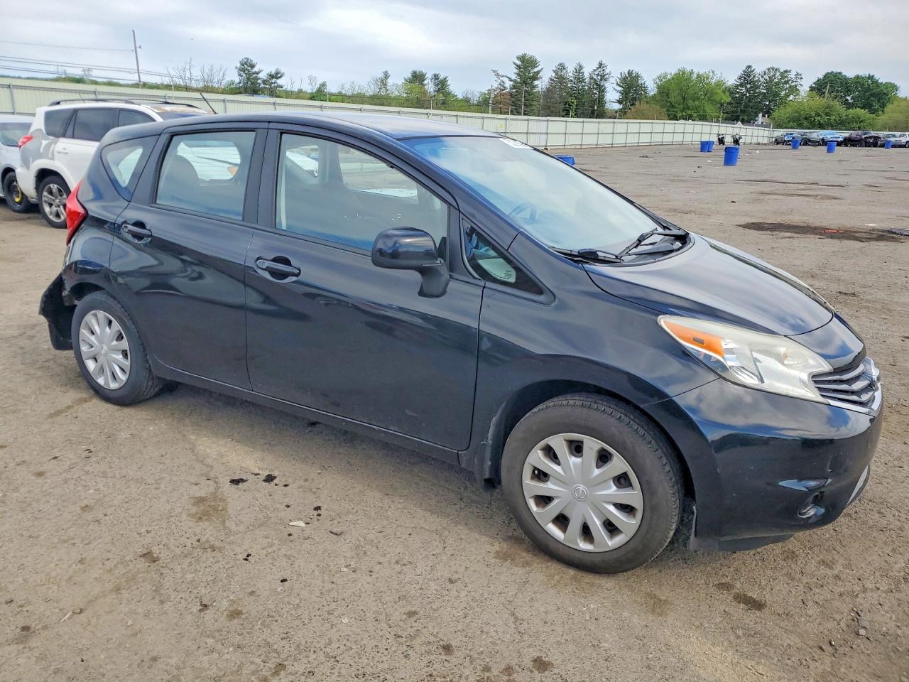 2014 NISSAN VERSA